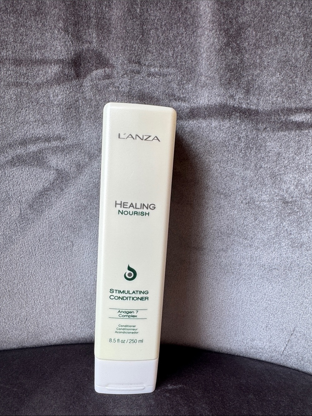 Lanza Healing Nourish Stimulating Conditioner - White